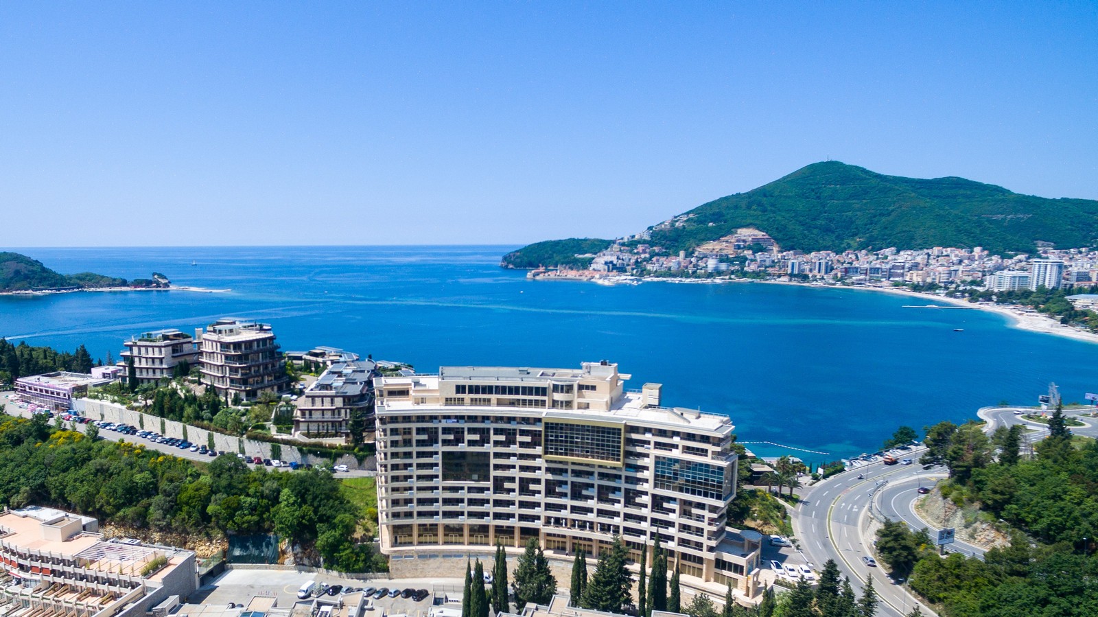 Продажа недвижимости в черногории у моря остров крит сколько стоит
